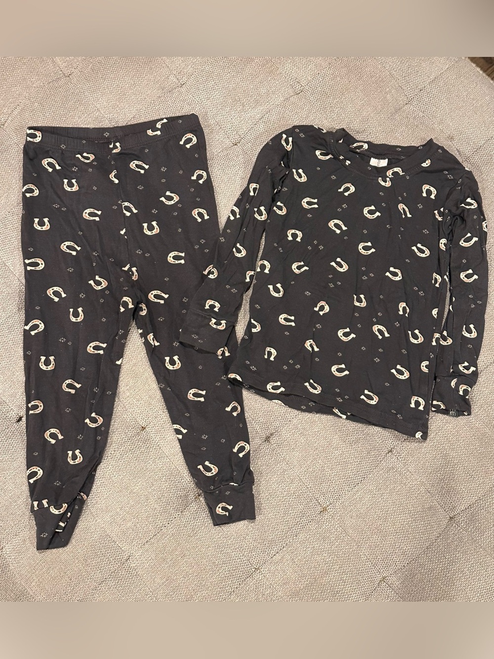 Black Horseshoe Print Pajama Set